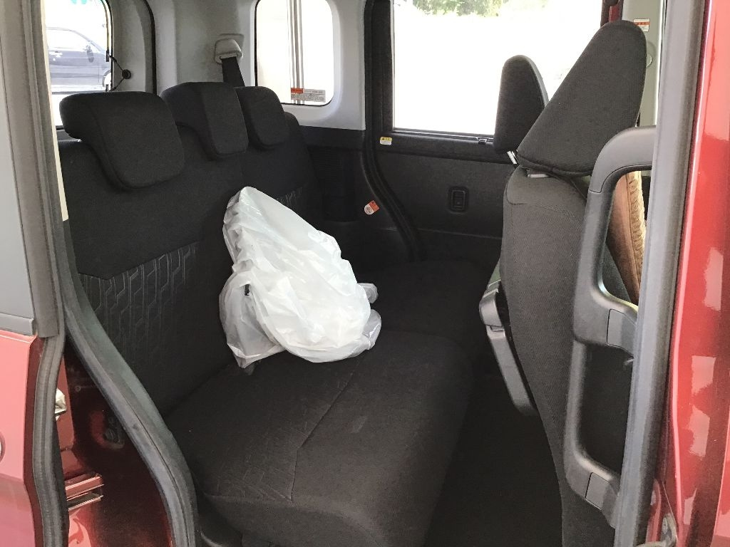 TOYOTA ROOMY 2020