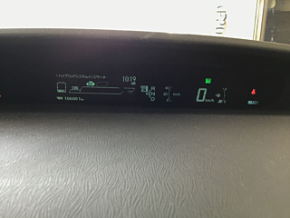 TOYOTA PRIUS 2014