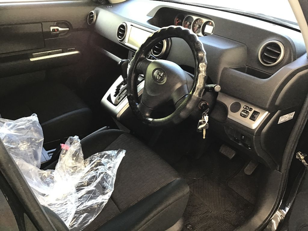 TOYOTA COROLLA RUMION 2013