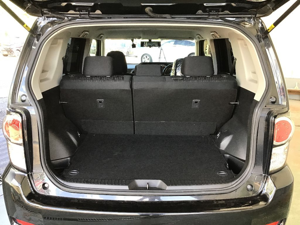 TOYOTA COROLLA RUMION 2013