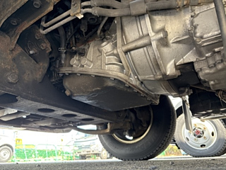 ISUZU ELF 2011