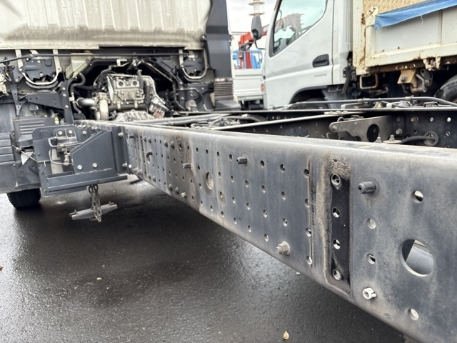 MITSUBISHI CANTER 2012