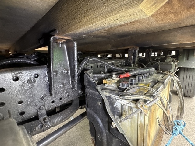 MITSUBISHI CANTER 2011