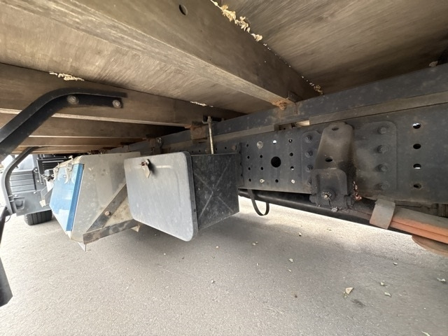 MITSUBISHI CANTER 2014