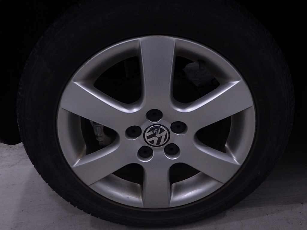 VOLKSWAGEN POLO 2008