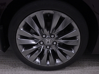 HONDA LEGEND 2015