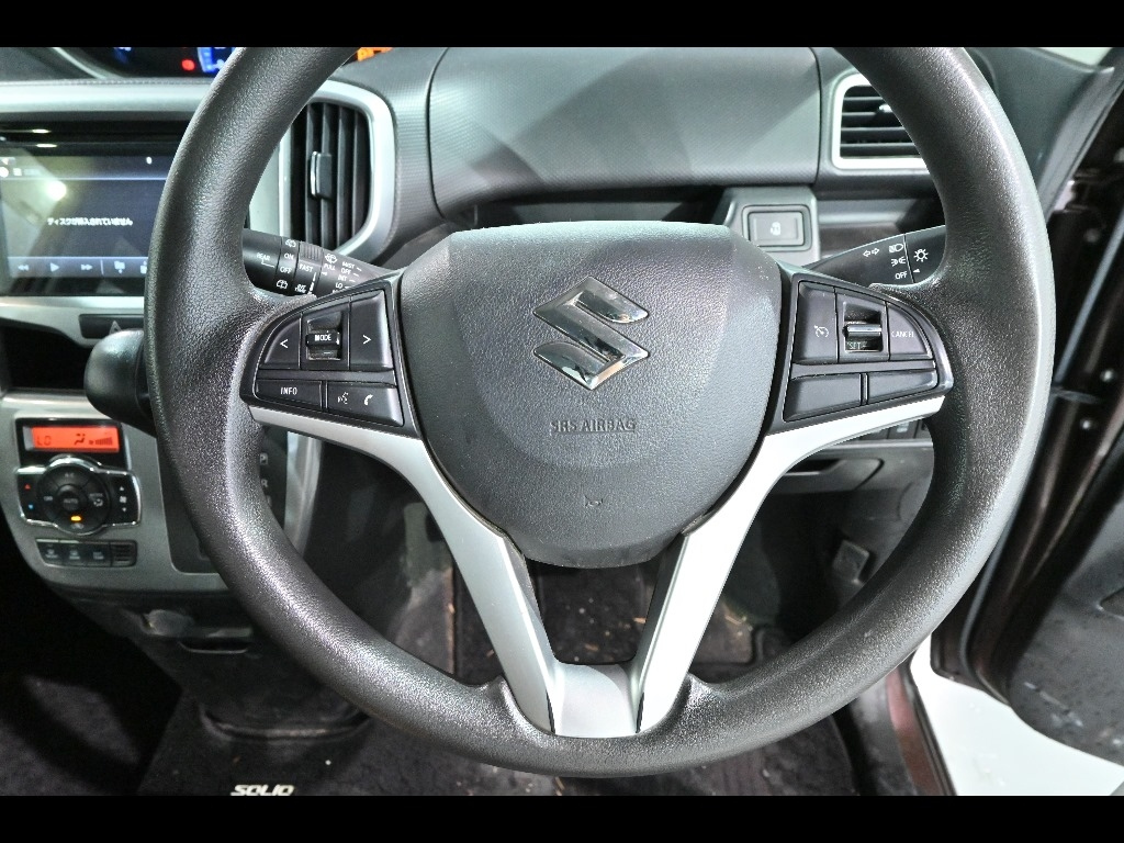 SUZUKI SOLIO 2015