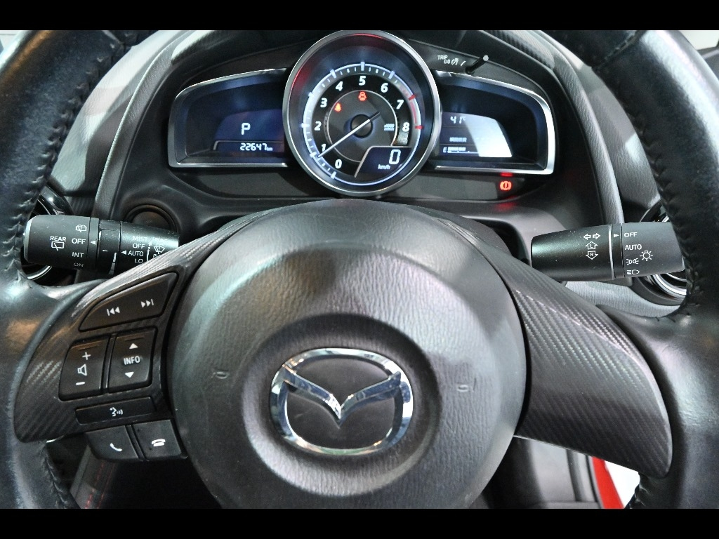 MAZDA DEMIO 2016