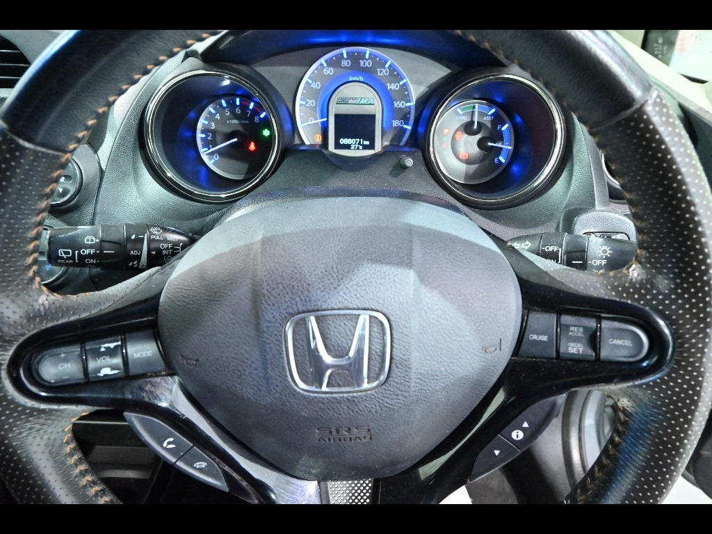 HONDA FIT SHUTTLE 2012