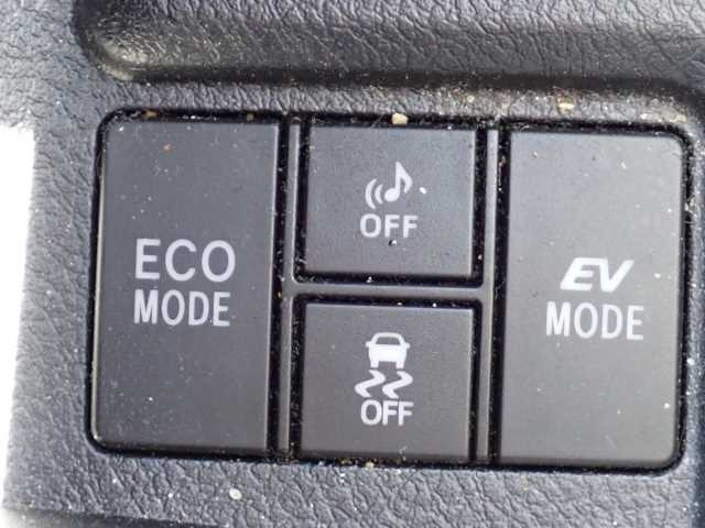 TOYOTA COROLLA FIELDER 2015