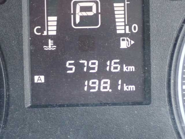 NISSAN CARAVAN VAN 2017