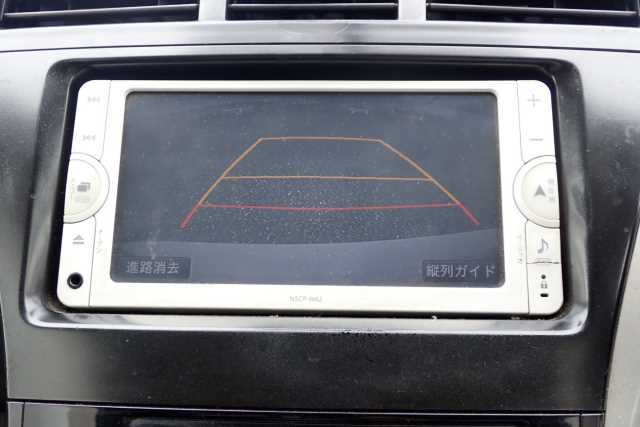 TOYOTA PRIUS ALPHA 2014