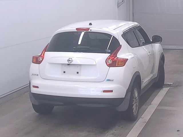NISSAN JUKE 2013