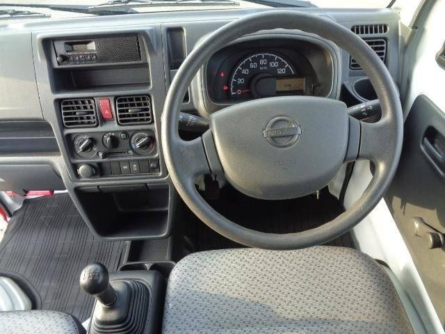 NISSAN CLIPPER TRUCK 2023