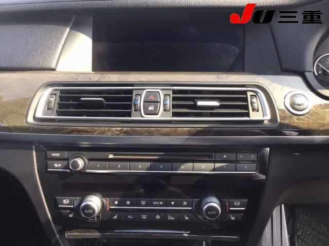 BMW 7 SERIES 2012