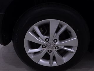 HONDA VEZEL 2016