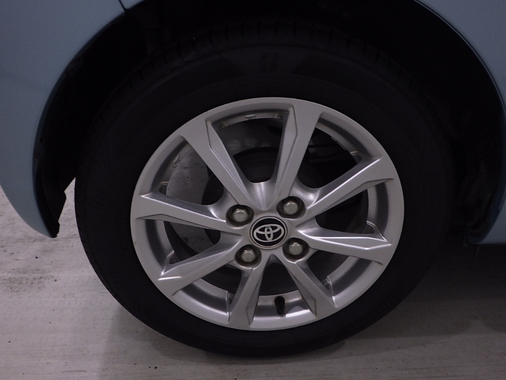 TOYOTA PIXIS EPOCH 2019