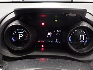 TOYOTA YARIS 2022