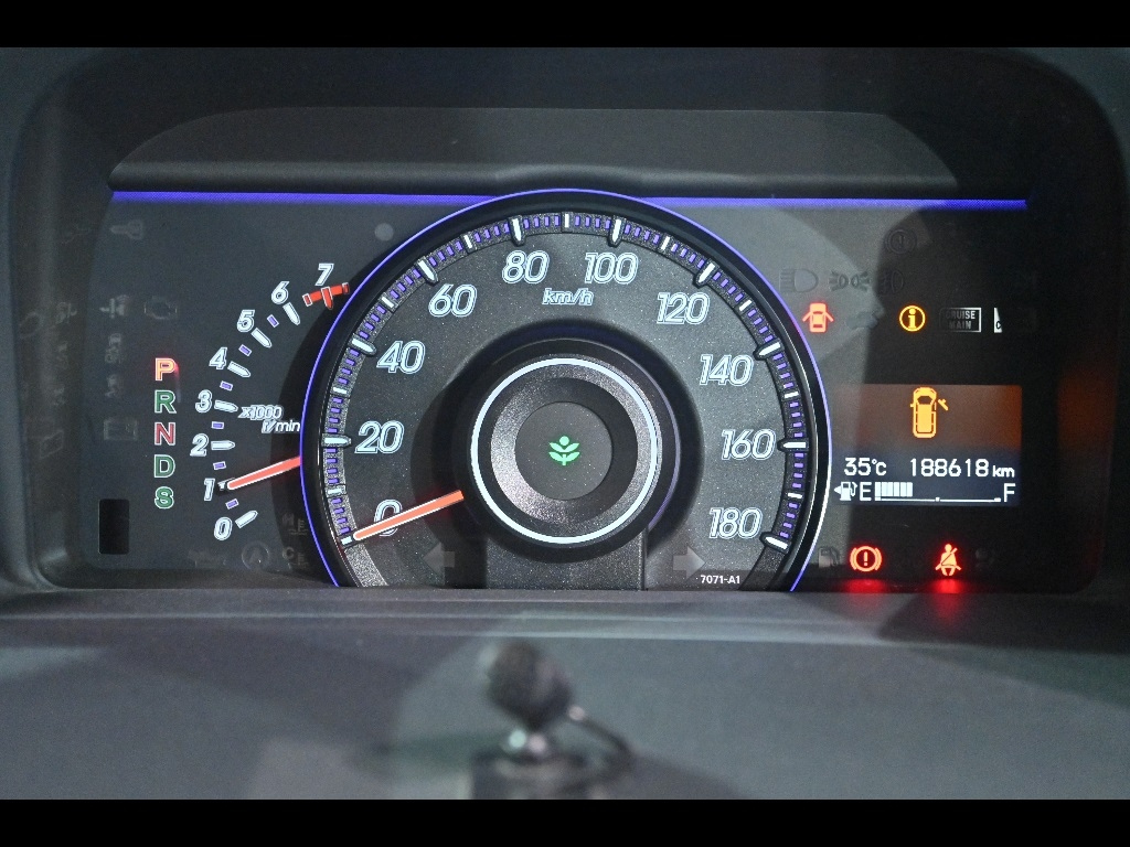 HONDA STEP WAGON 2013