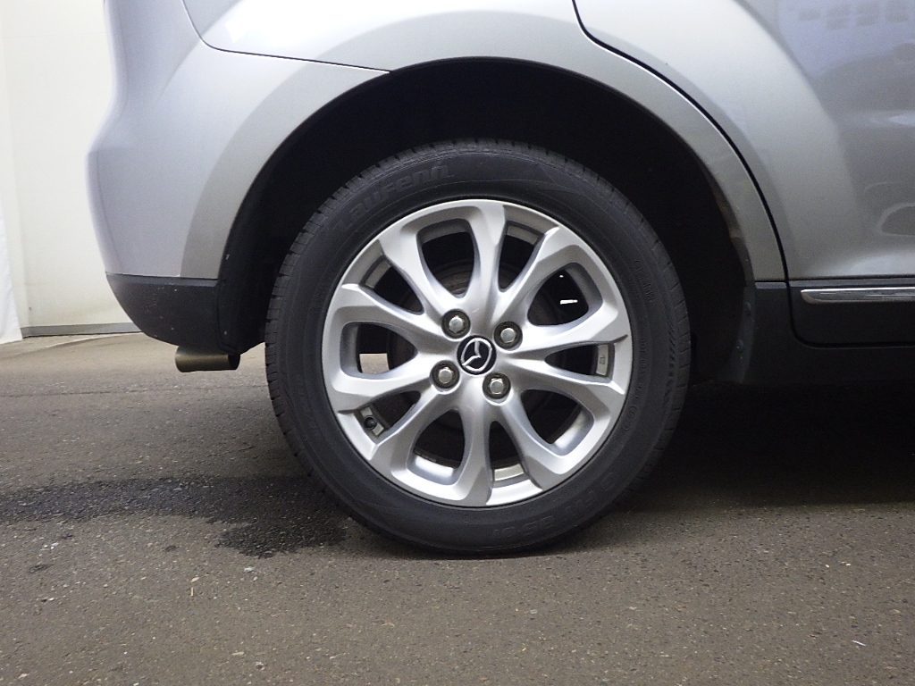 MAZDA VERISA 2012