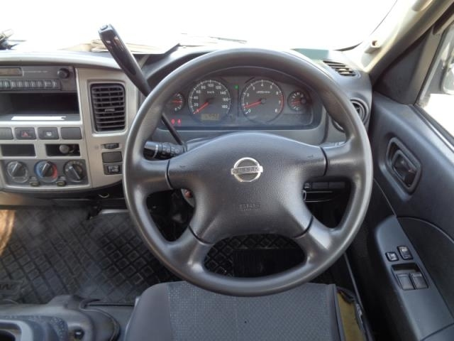 NISSAN CARAVAN VAN 2008