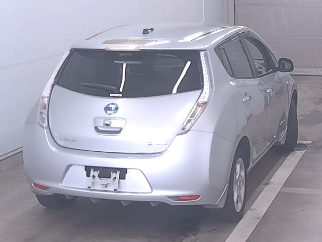 NISSAN LEAF 2012