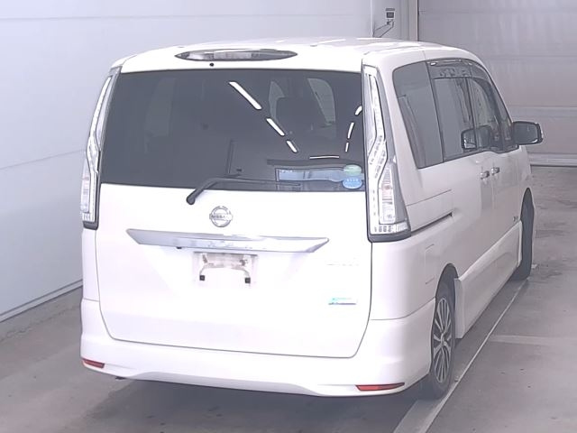 NISSAN SERENA 2015