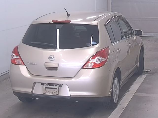 NISSAN TIIDA 2008