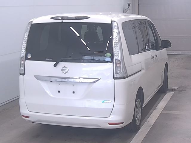 NISSAN SERENA 2015