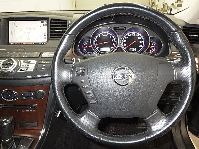 NISSAN FUGA 2008