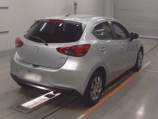 Заказать MAZDA MAZDA2