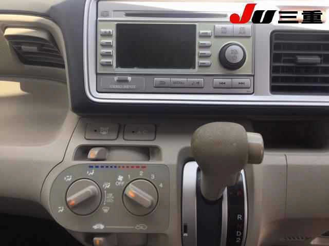 HONDA LIFE 2011