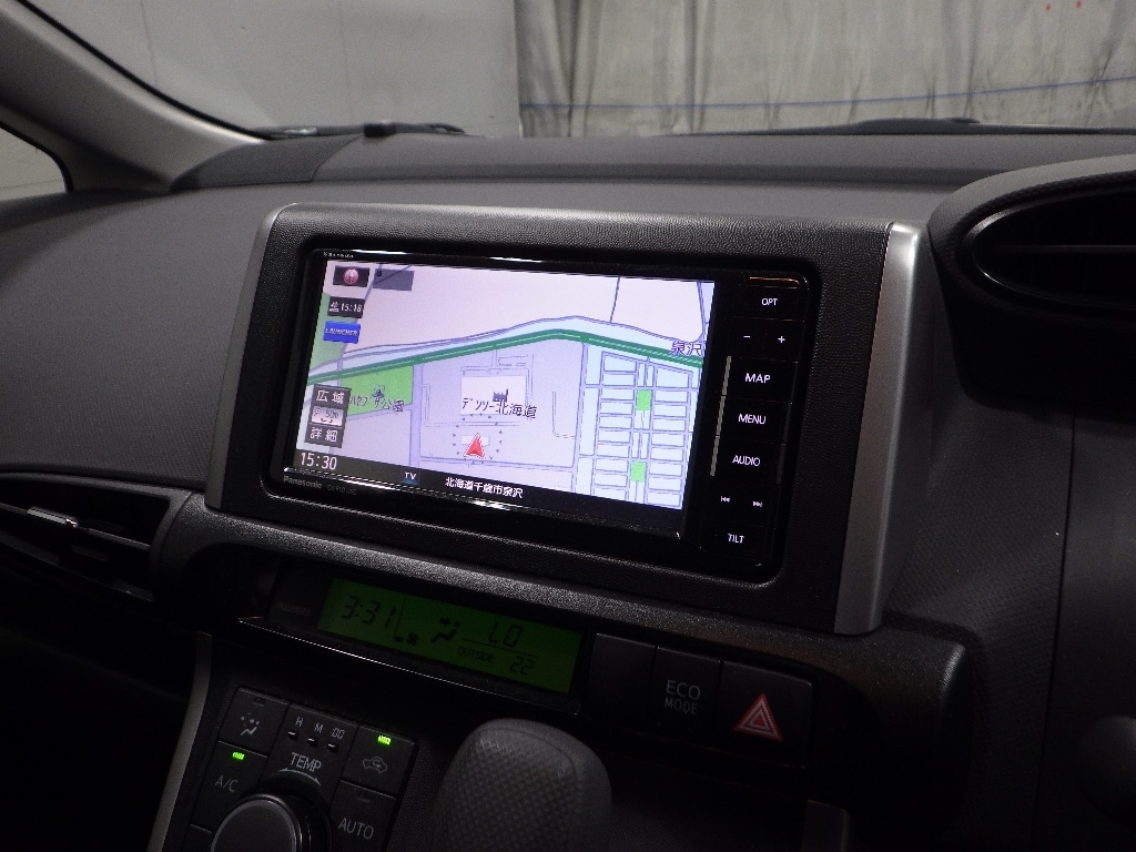 TOYOTA WISH 2016