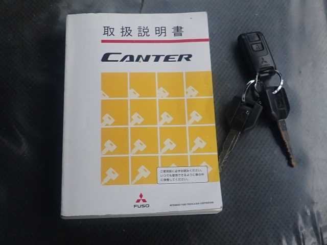 MITSUBISHI CANTER 2019