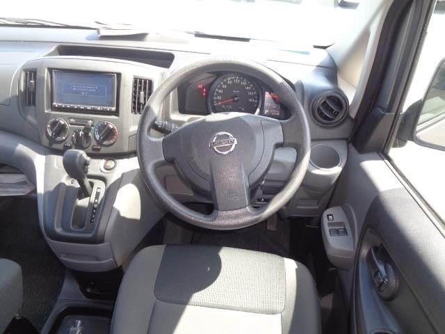 NISSAN NV200 2021