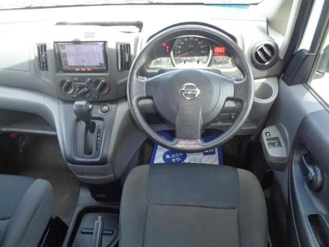 NISSAN NV200 2018