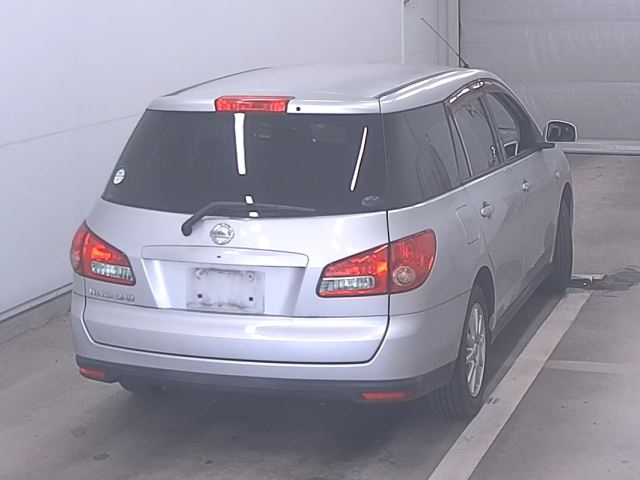 NISSAN WINGROAD 2010