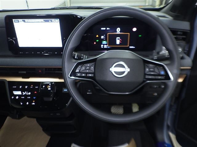 NISSAN SAKURA 2023