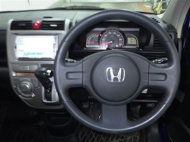 HONDA ZEST 2008