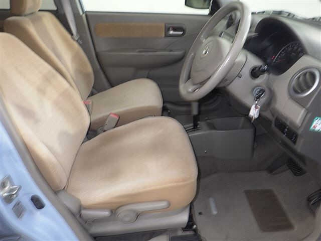 NISSAN PINO 2009