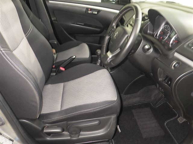 SUZUKI SWIFT 2012
