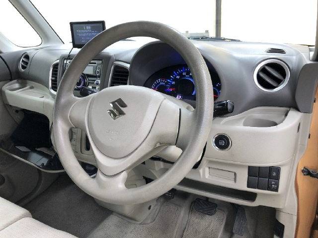 SUZUKI SPACIA 2013