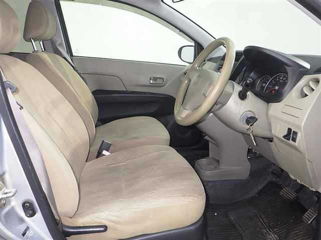 DAIHATSU MIRA 2012