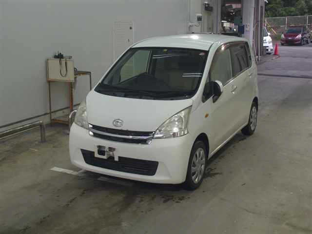 DAIHATSU MOVE 2012