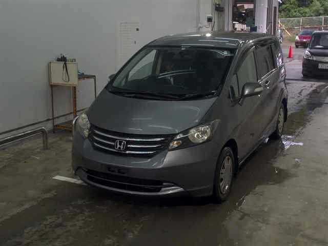 HONDA FREED 2009