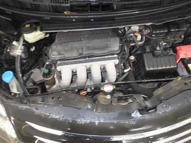 HONDA FREED 2009