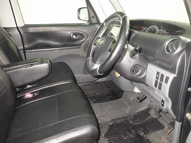 DAIHATSU TANTO 2010