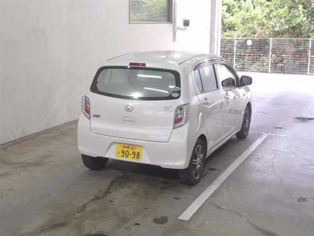 DAIHATSU MIRA E S 2014