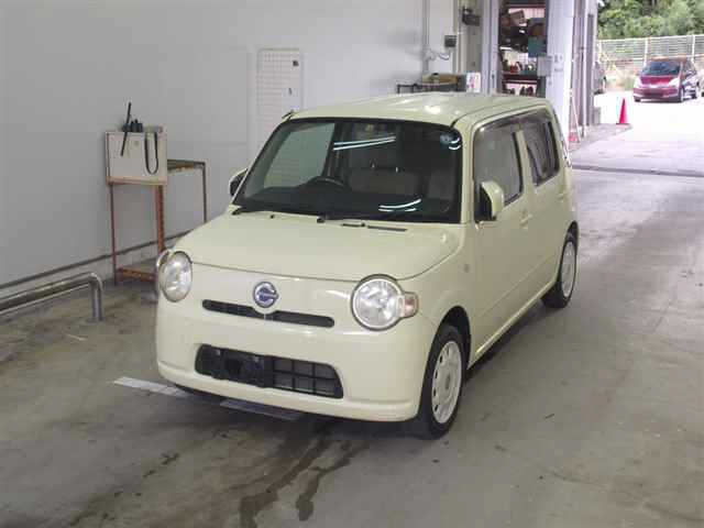 DAIHATSU MIRA 2011