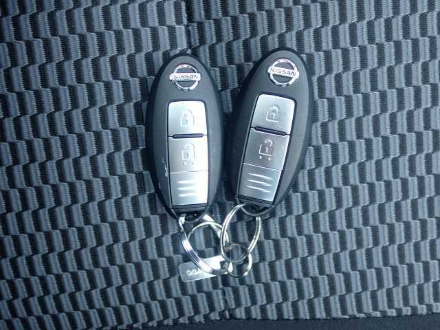 NISSAN MARCH 2018